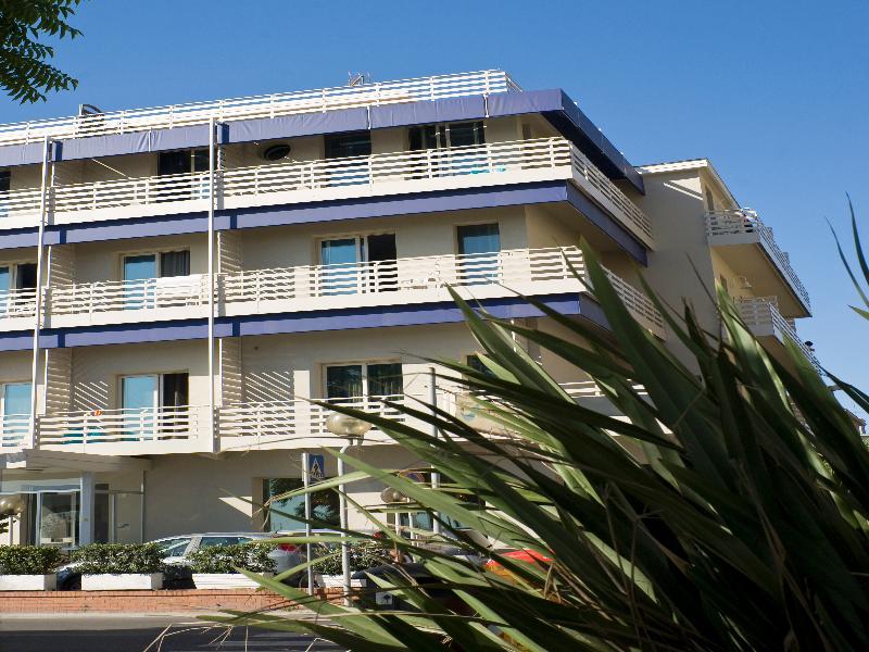 Hotel Lamorosa Rimini Exterior foto