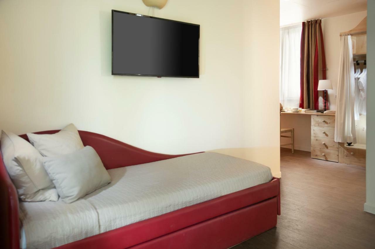 Hotel Lamorosa Rimini Exterior foto